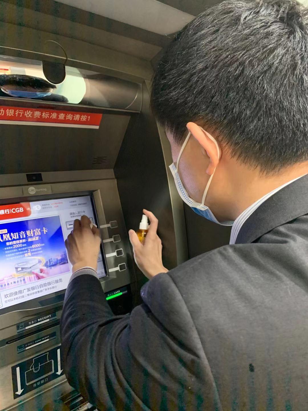 拼多多投诉电话真能找到活人接听吗？