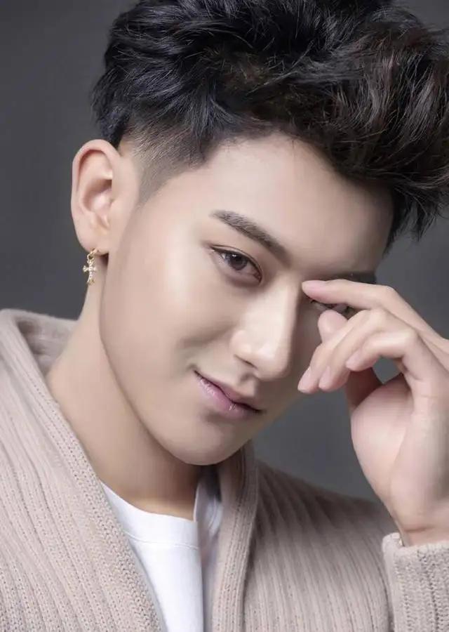 好评网真能让你每天白捡50块吗？