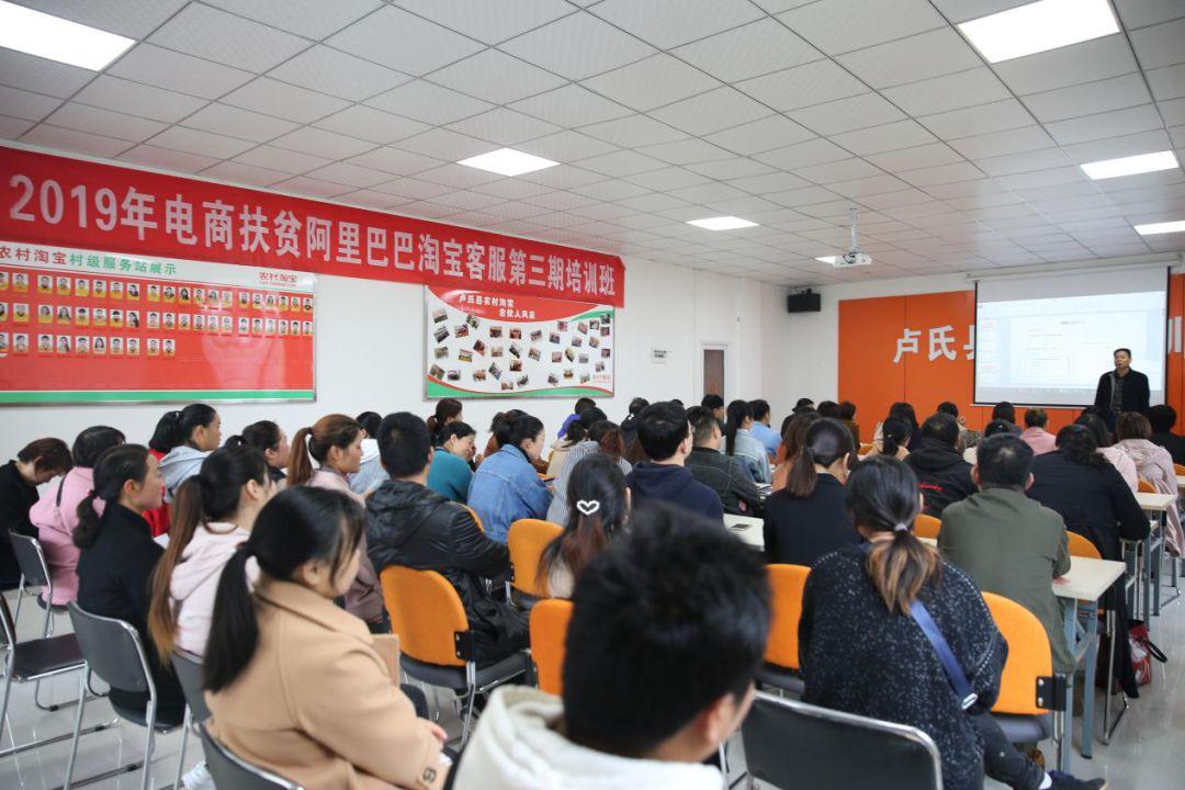 淘宝客服每天都在忙啥？新手必看的生存指南