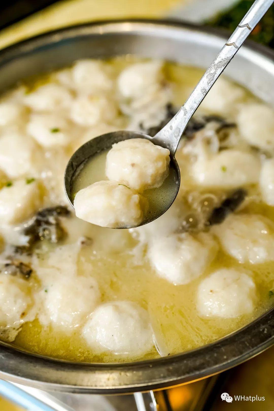 淘宝钱卡在平台半个月怎么办？