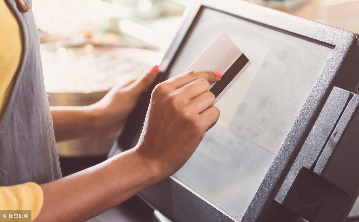 开店第一天就遇到顾客问 能不能扫码支付 ？