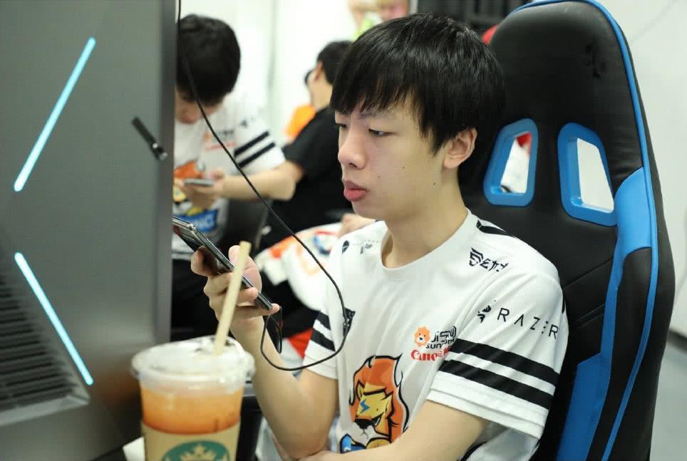 为什么别人的豹龟养得油光水滑，你的却蔫了吧唧？