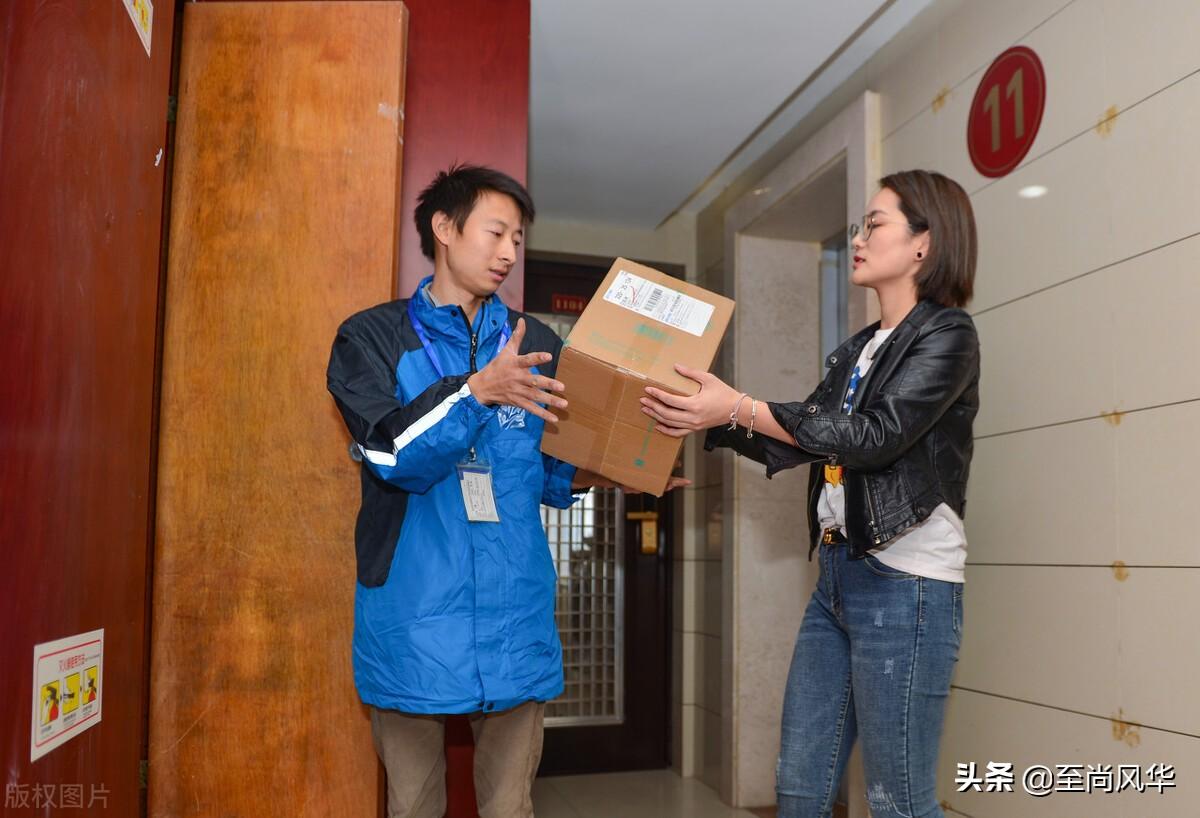 快递太多懒得跑网点？顺丰上门取件到底怎么操作？