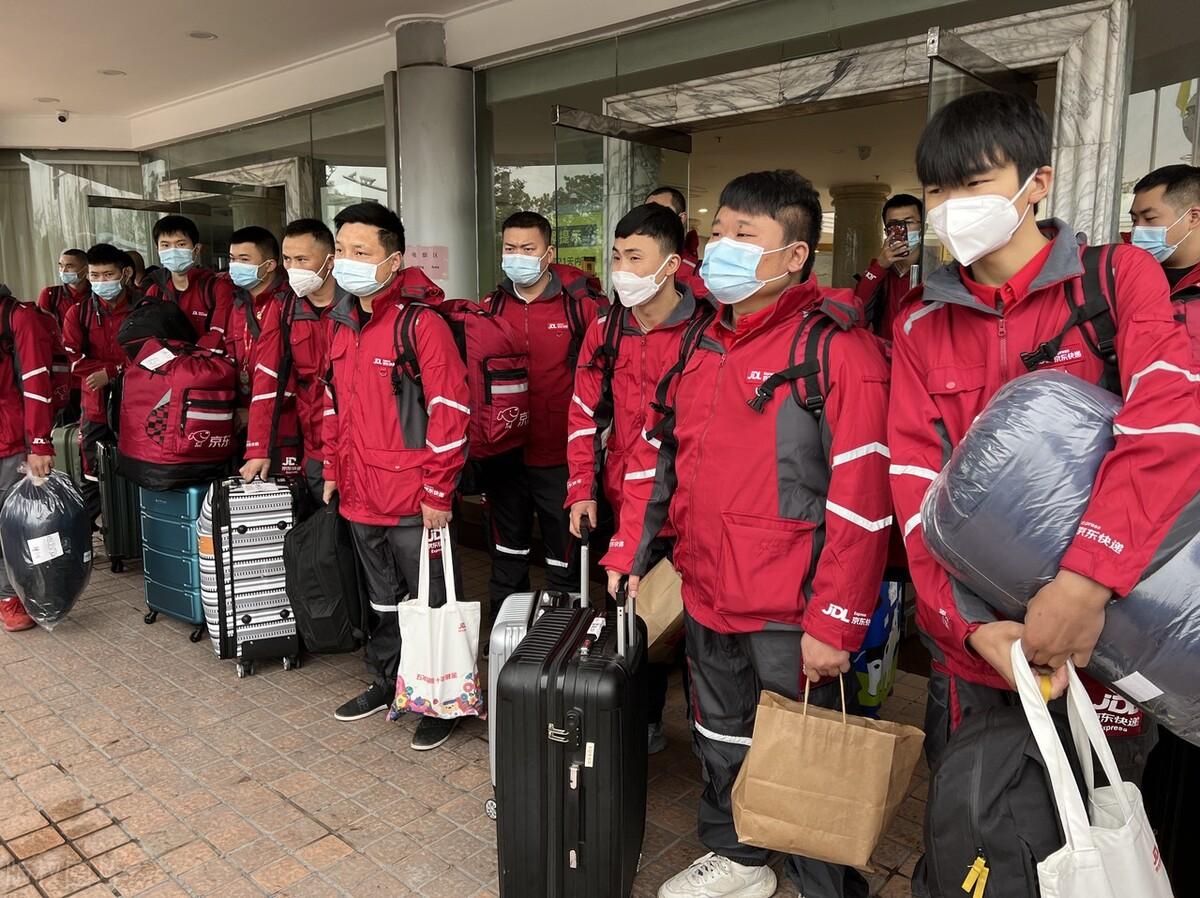 京东商城客服电话24小时都能打通吗？