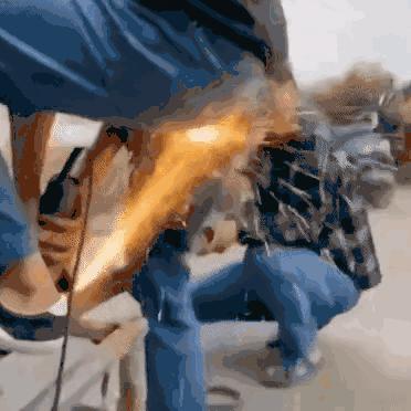 老婆出轨我该怎么办? 老婆出轨我该怎么办?