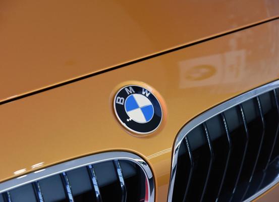 2024年9月理发黄道吉日查询，哪些日子最适合理发？