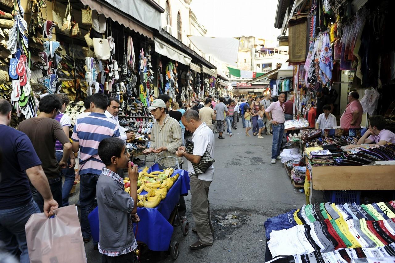 集市摆摊真的能月入过万吗？