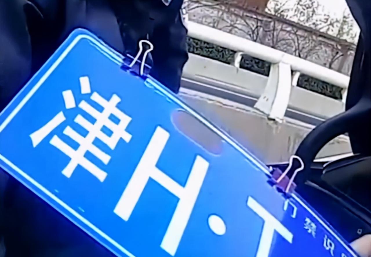 网购看到喜欢的衣服怎么找同款？