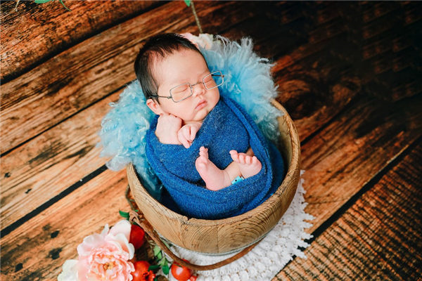 芩怎么读_芩芩子衿悠悠我心_芩