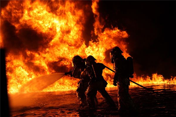 钓到大山雀后该不该直接提竿？