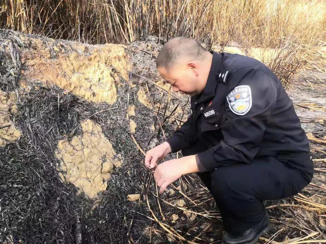 农历七月十四这天为什么总有人烧纸钱？