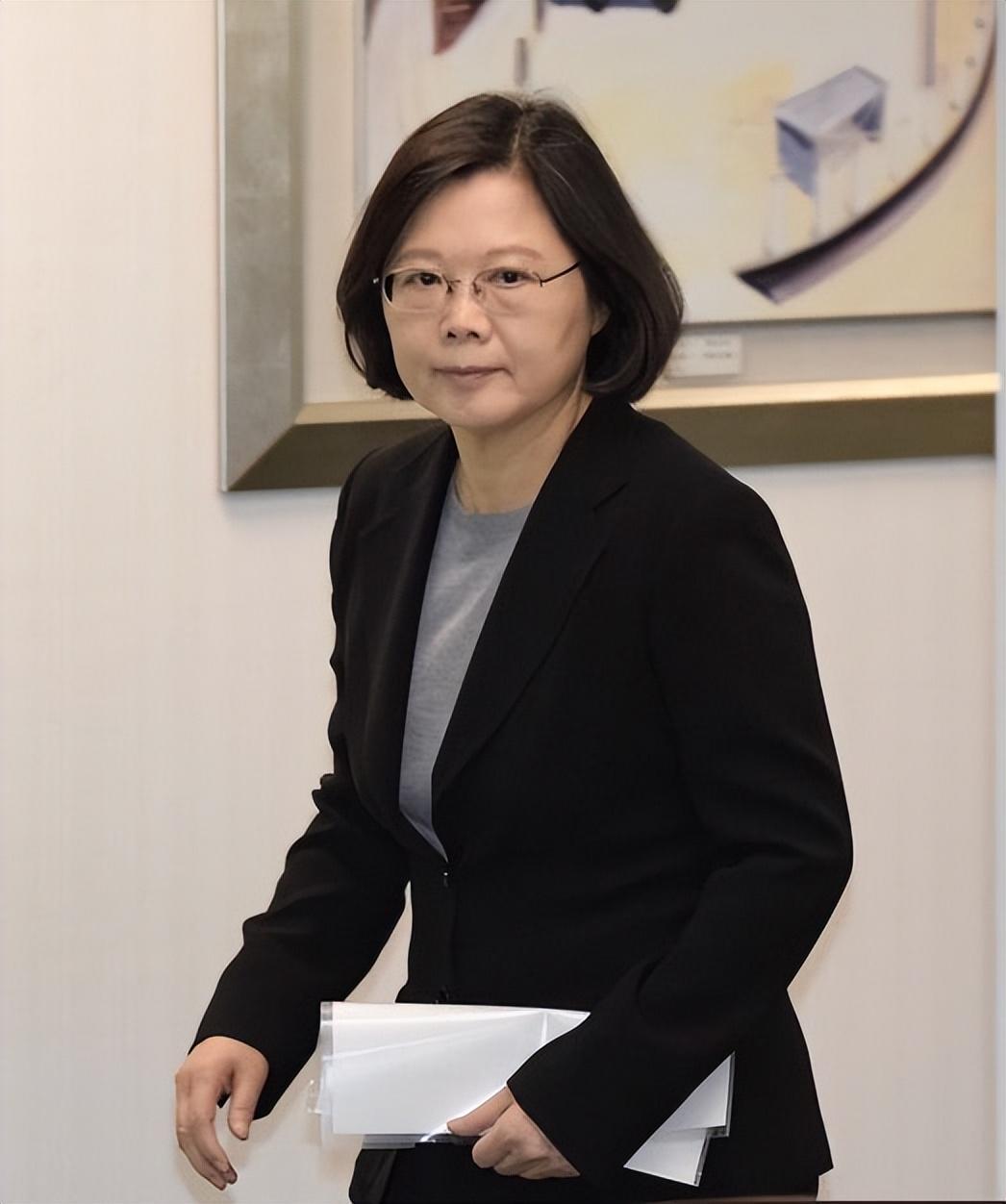 2026年出生的宝宝到底属蛇还是属马？