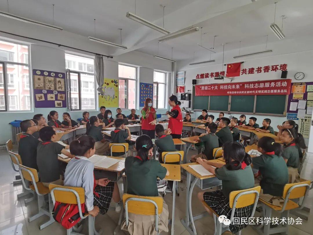 蜥蜴基础知识：了解蜥蜴的生活习性与饲养技巧