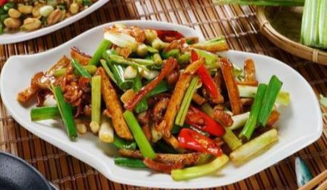 1955年出生的人到底属羊还是属马？