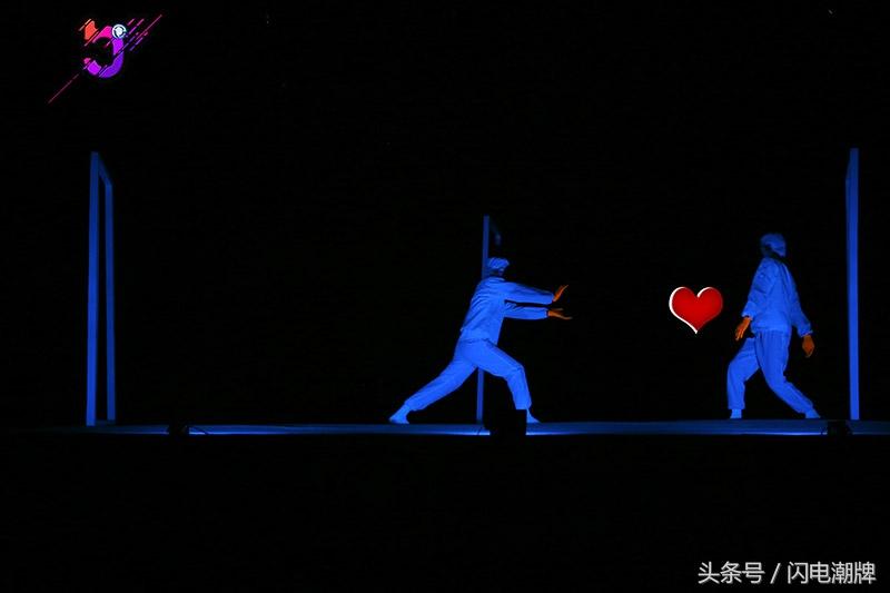 为啥全网都在刷屏的 818 让人摸不着头脑？