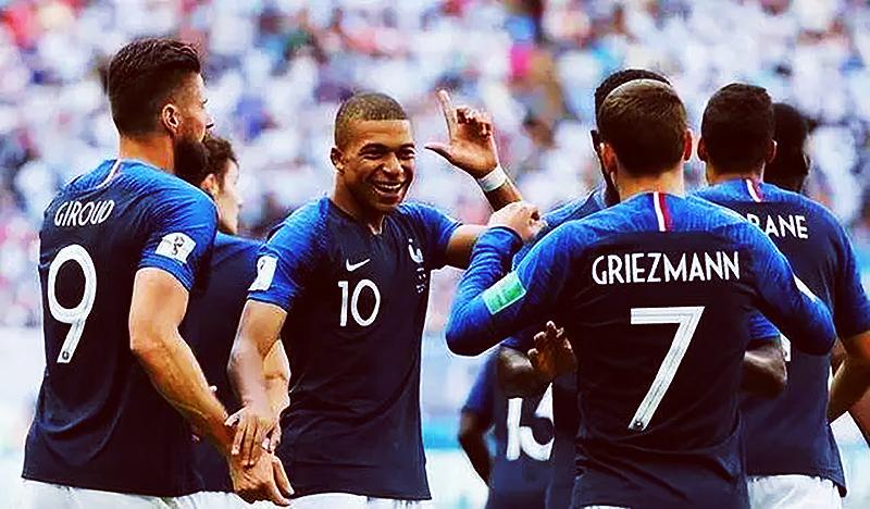 梦见自己裸奔是脑子出问题了吗？