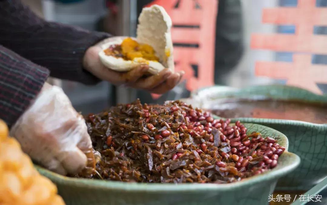 抖音刷到一半就闪退？手机烫到能煎蛋？