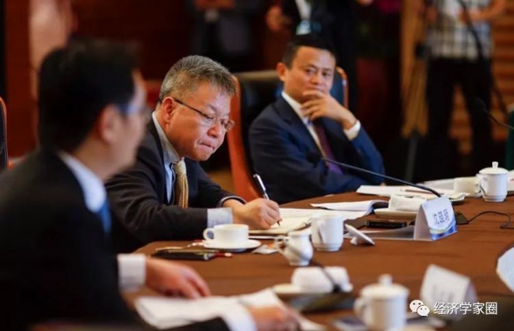 马云转型成功：从商业巨头到经济学家的惊人蜕变