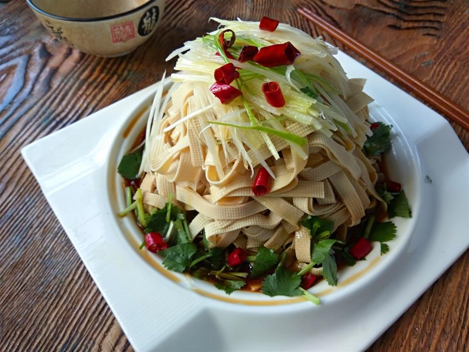 2014年元宵节竟然不放假？打工人该怎么自救？