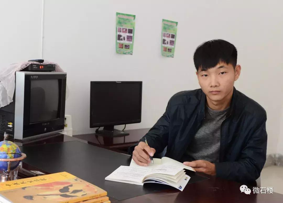 蝎子喂食要点有哪些?在喂食时需要注意些什么? 蝎子喂食要点有哪些?在喂食时需要注意些什么?