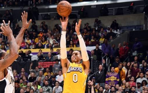 银龙鱼养不活到底差在哪？