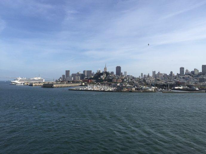 淘宝开店秘笈大公开：轻松掌握网店经营技巧，你我都能做好电商