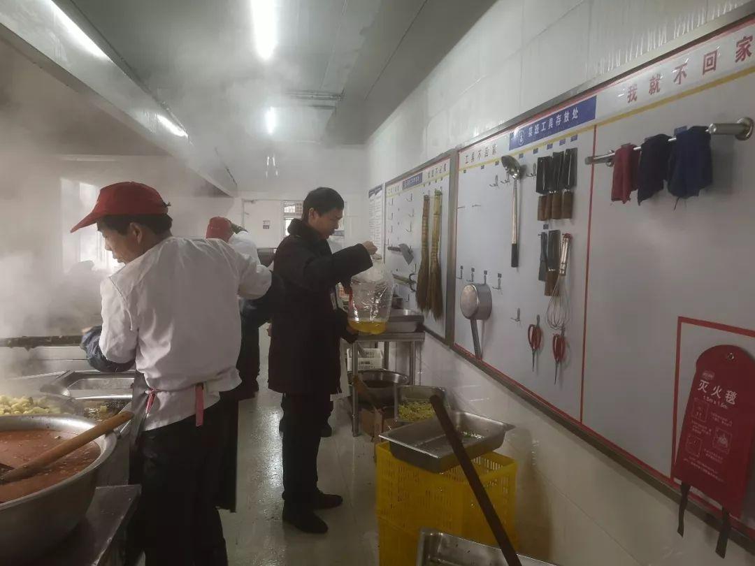 关于进一步加强校园食品安全工作的指导意见