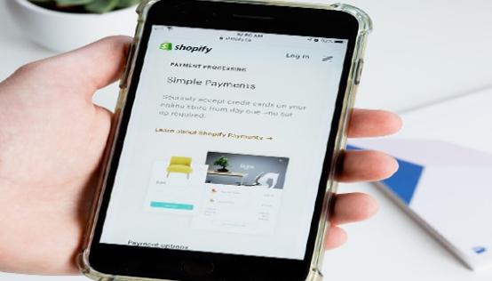 淘宝客服真的能帮你解决所有问题吗？