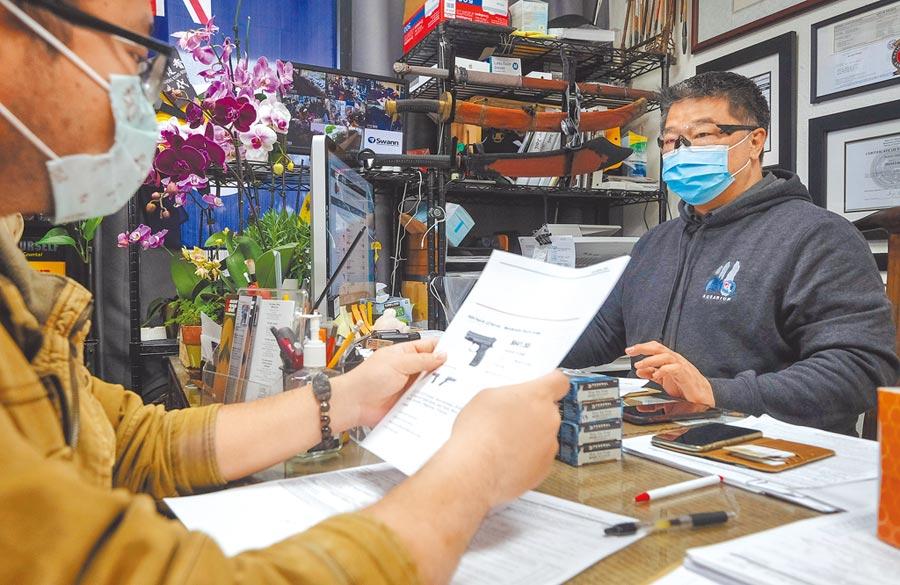 在北美生活如何快速找到华人互助圈？