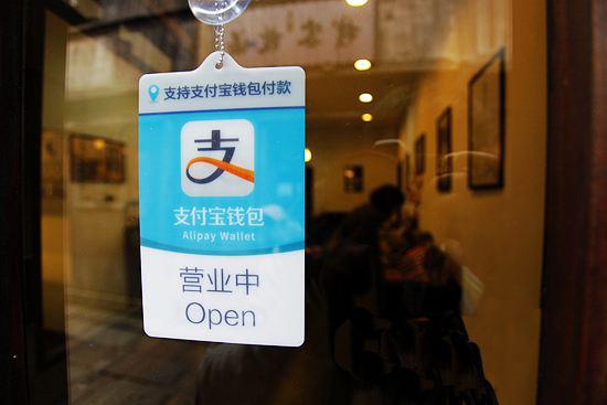 淘宝开店必须用千牛吗？千牛与淘宝店铺的区别及使用指南