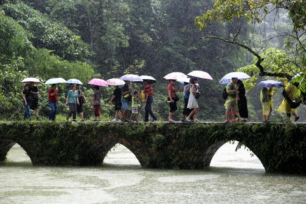 8月15日到底藏着什么惊天秘密？