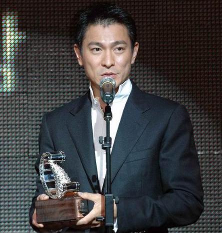 1996年出生的人现在到底几岁了？