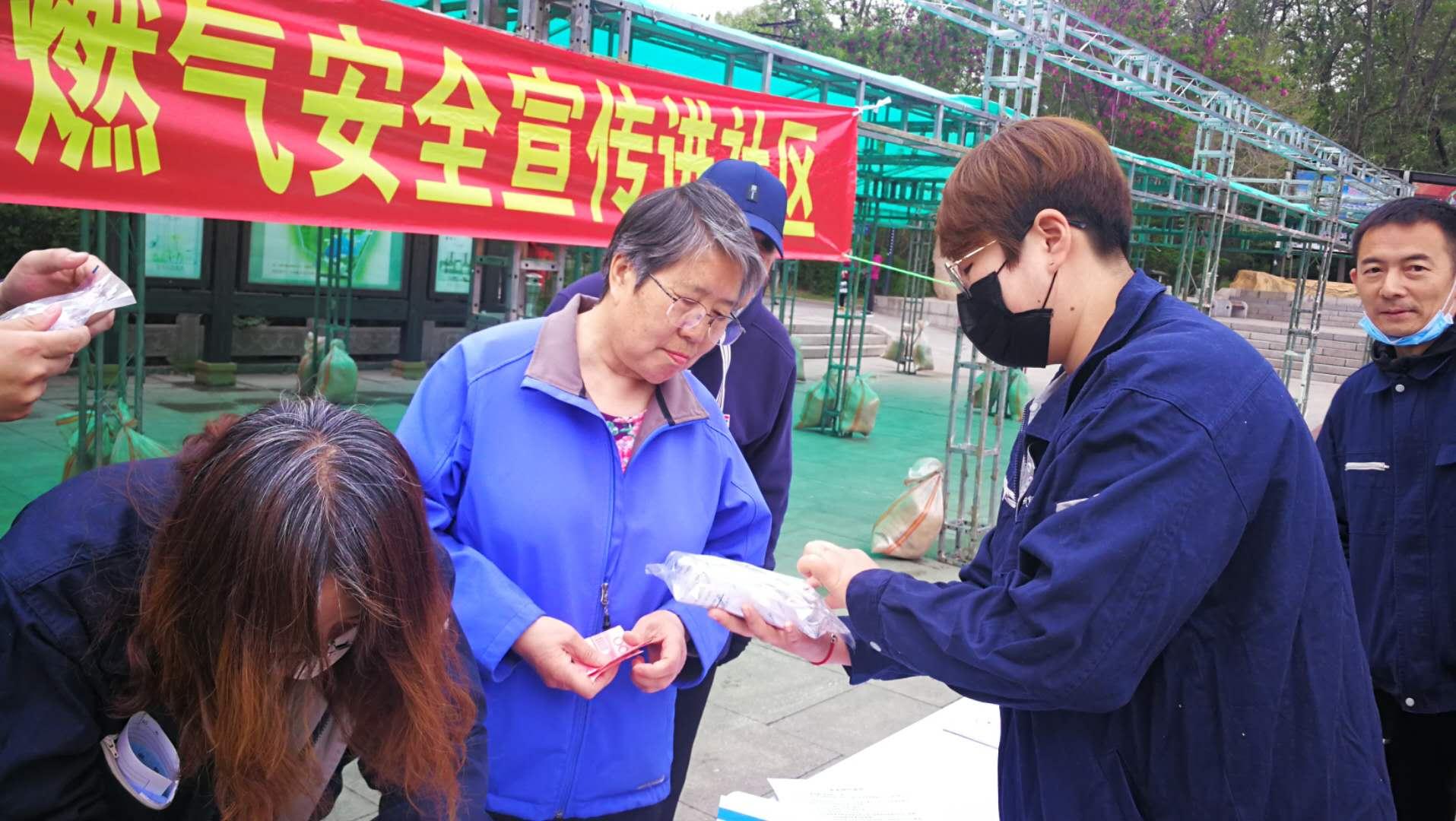 梦见毒虫预示要倒大霉？