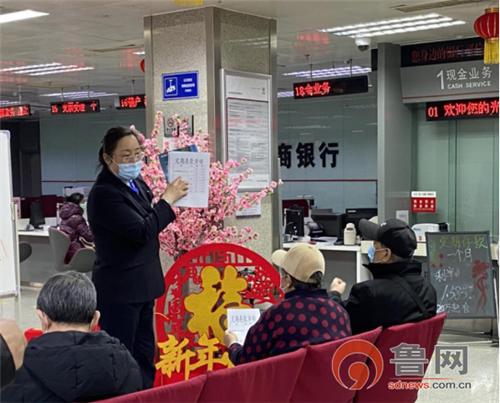 余额宝客服真的能帮你解决所有理财问题吗？