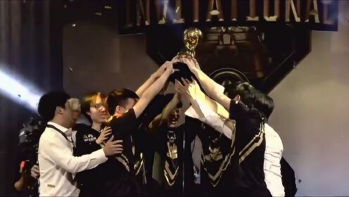 2018季中赛RNG比赛精彩瞬间,Uzi神操作燃爆全场 2018季中赛RNG比赛精彩瞬间,Uzi神操作燃爆全场