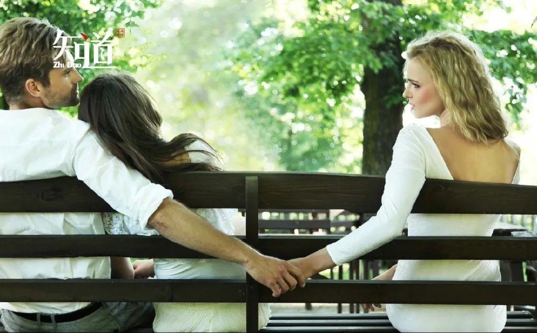 属鸡人2021年运势真的会犯太岁吗？