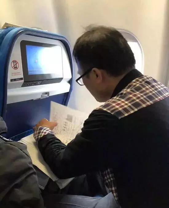 微信能偷偷查看谁看了你的朋友圈吗？