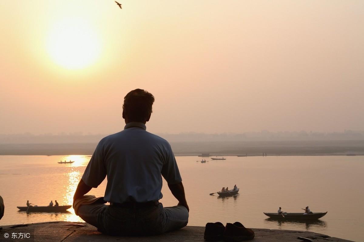 1967年属羊人后半生命运解析：事业、财运、健康全面展望