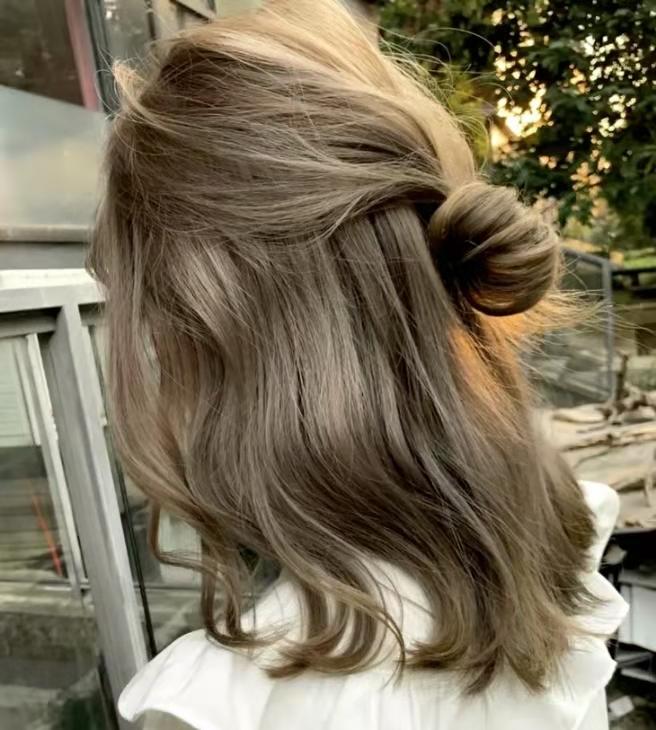 2022年1月4日穿什么颜色能旺运势？