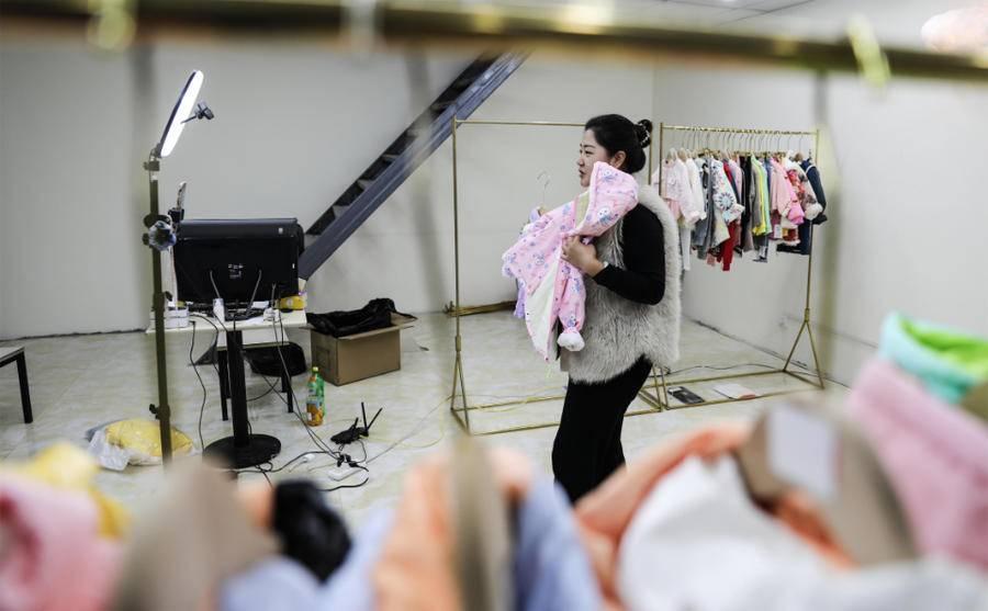 新手开网店到底怎么选品才能爆单？