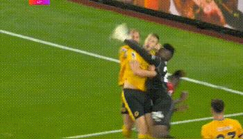 为什么新手玩冠静总是开局就卡关？