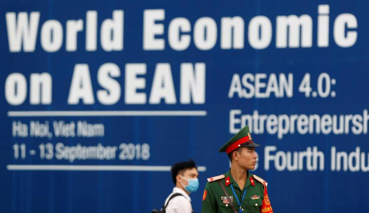 虎皮鹦鹉真的能学会说话吗？