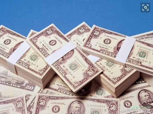 梦见捡钱真的能带来财运吗？