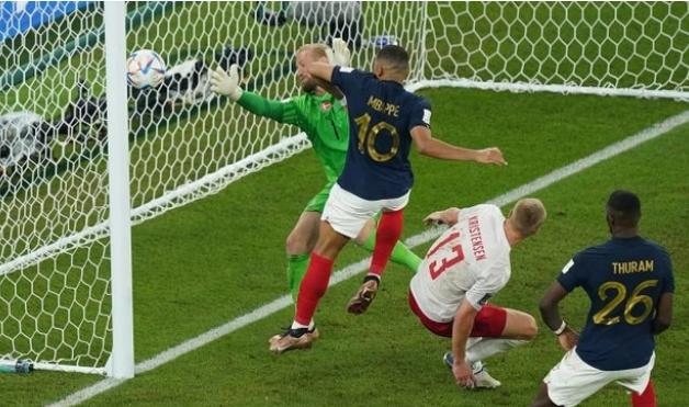 姓名缘分配对测试：揭秘你的名字与另一半的缘分指数