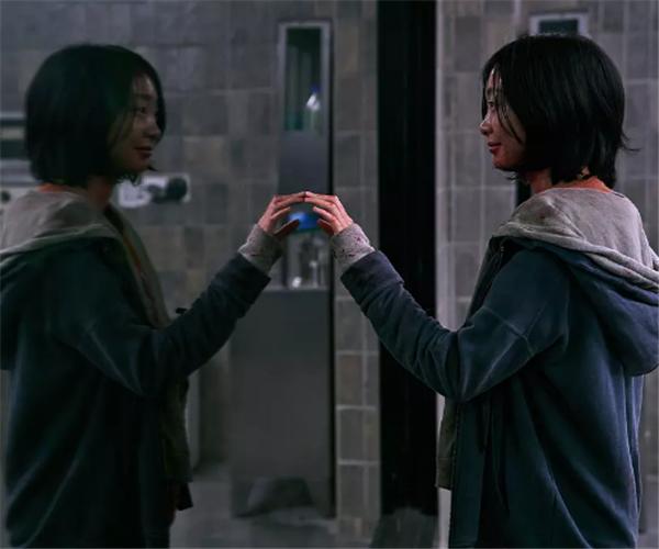 女人生辰八字几两算富贵命？