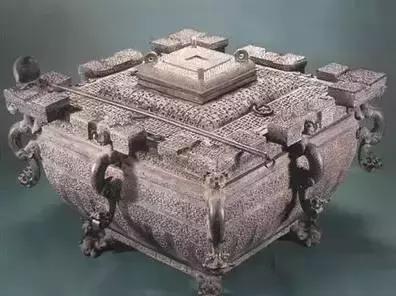 缸 字的部首为什么是 缶 而不是 工 ？