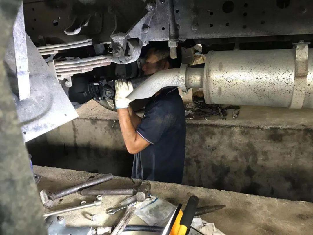 半夜买东西出问题只能干着急？