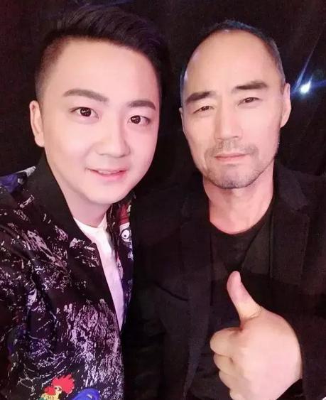 普通人如何在网络红人节一夜爆红？