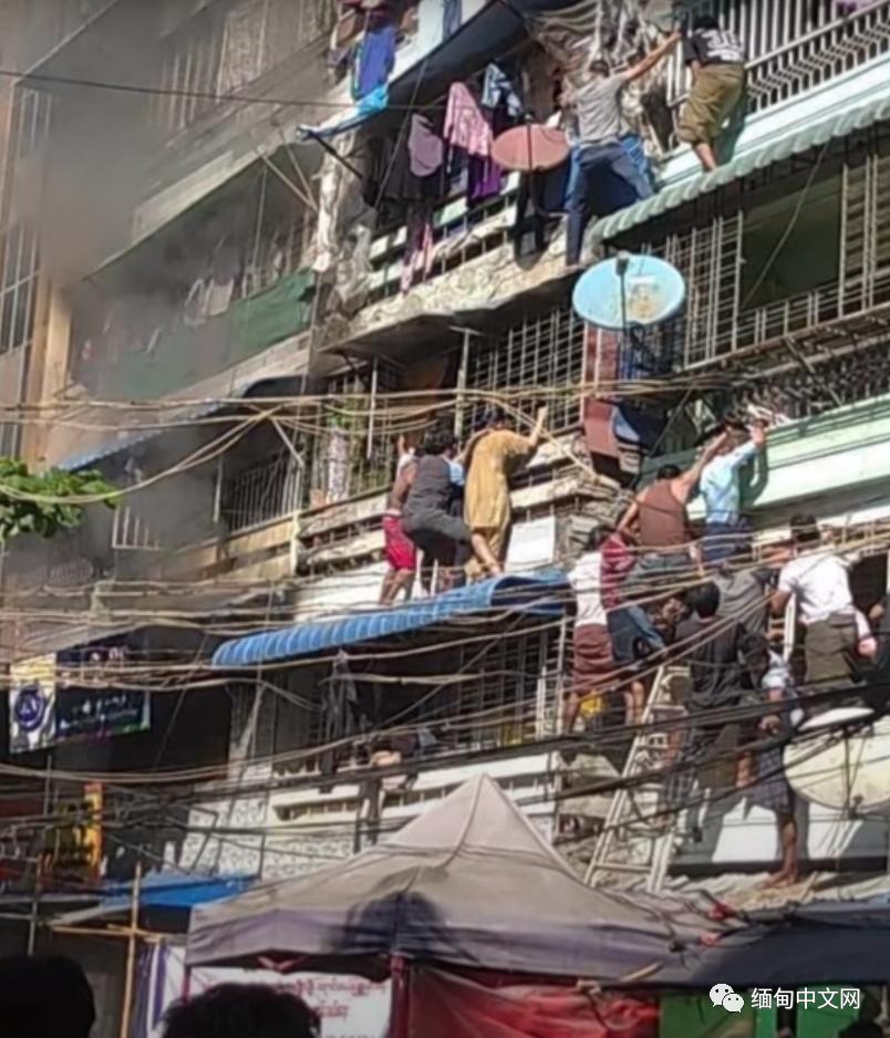 遇到高层火灾时该如何正确逃生？