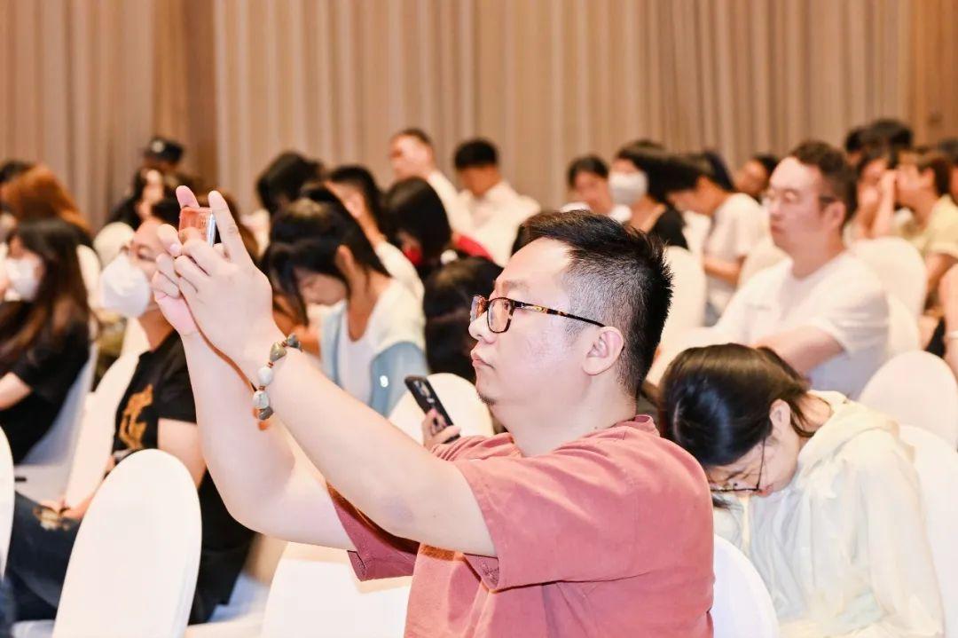 淘宝论坛真的能帮你赚到第一桶金吗？